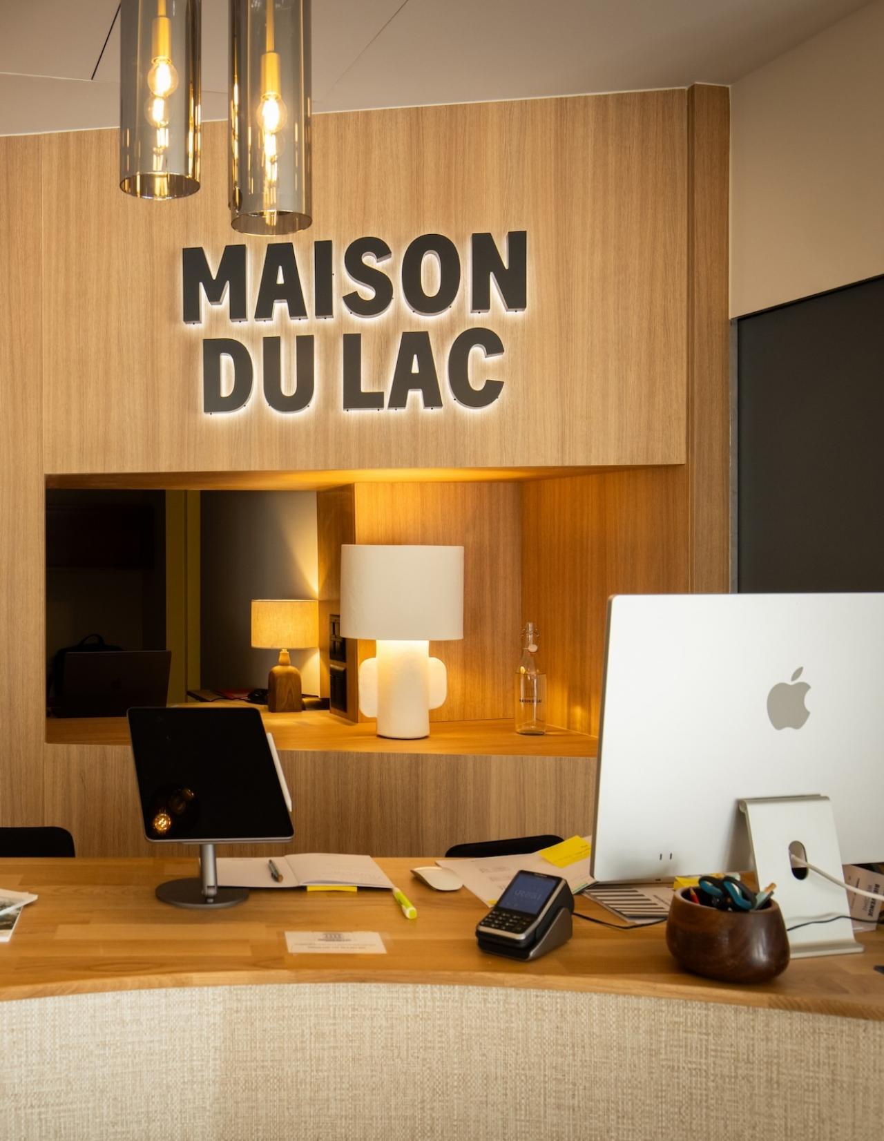 Maison du Lac - reception