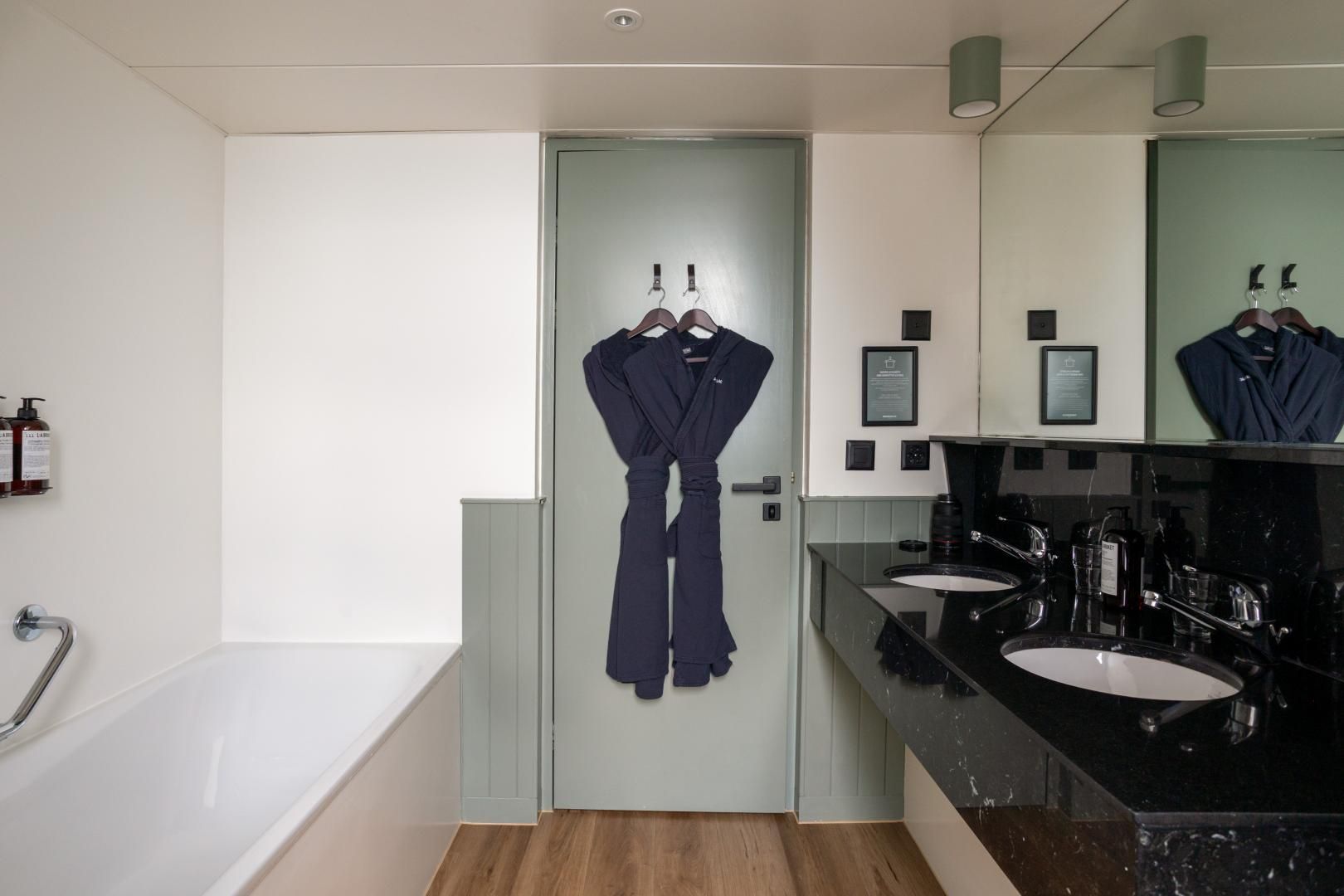 Maison du Lac - Salle de Bain Suite Familiale